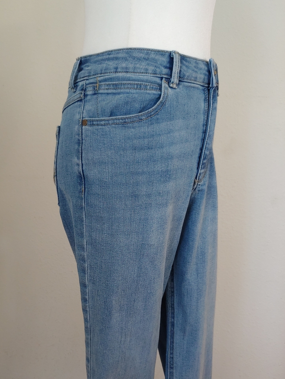 Wrangler Women's Bootcut Light Blue Denim Jeans Size 4 - Picture 15 of 16